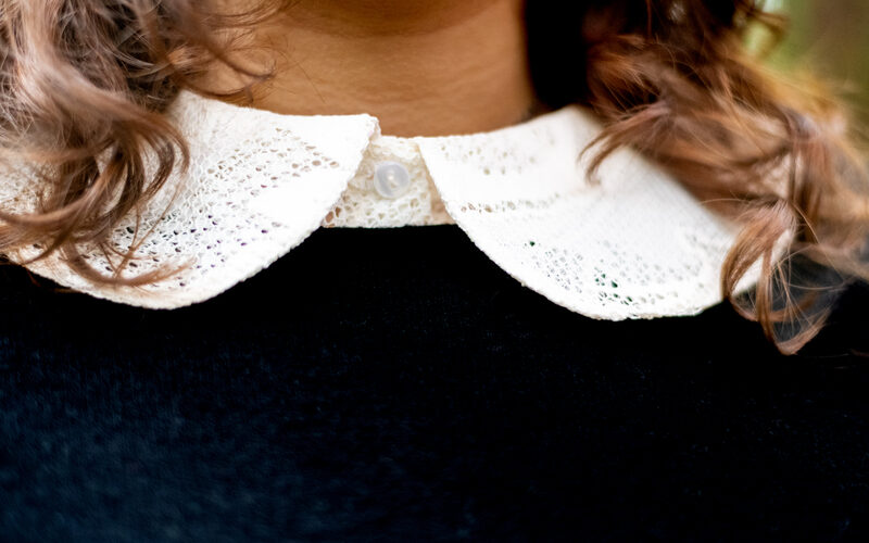 col Claudine en dentelle amovible